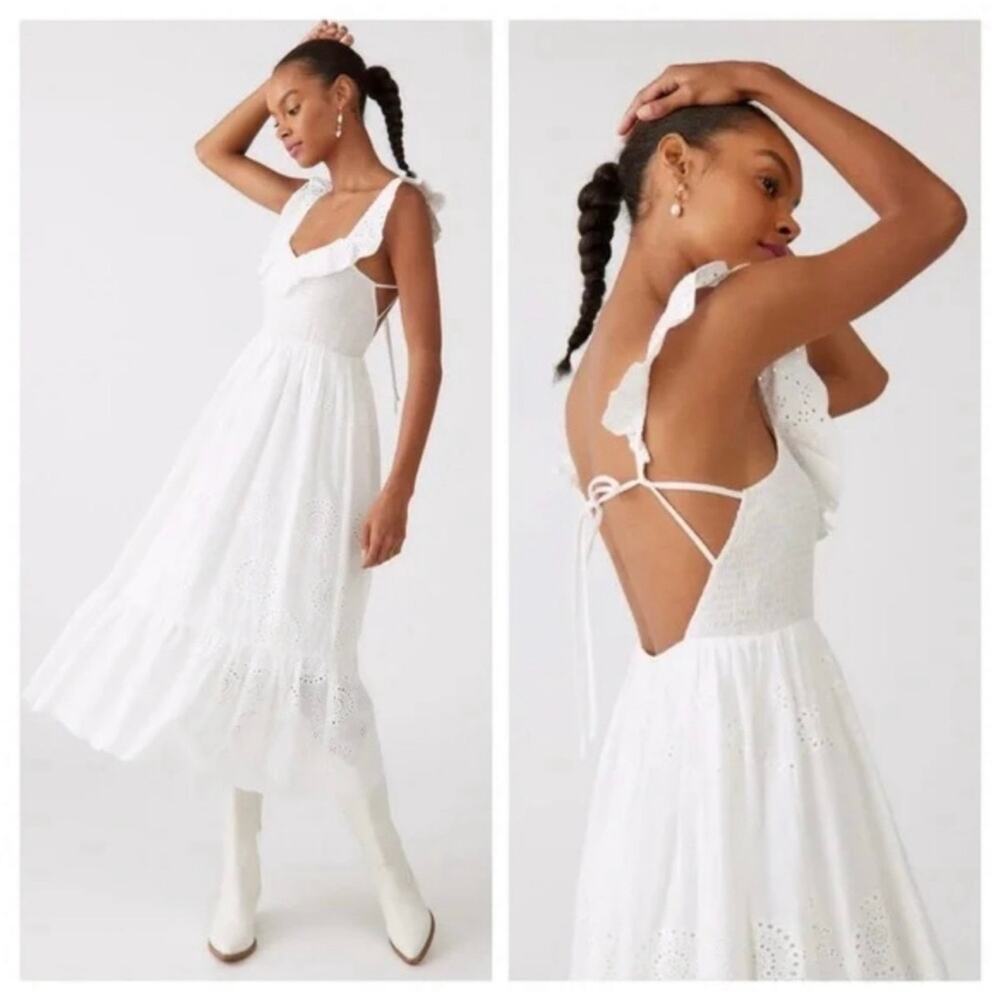 ASTR The Label Dress SZ Small NEW White Eyelet Cotton Midi Ruffle Cottage NWOT